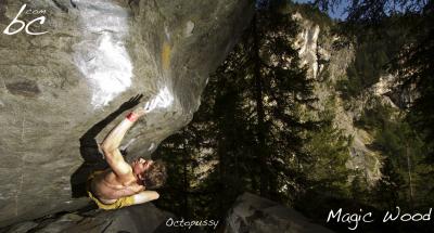 Henry in "Octopussy" (2)